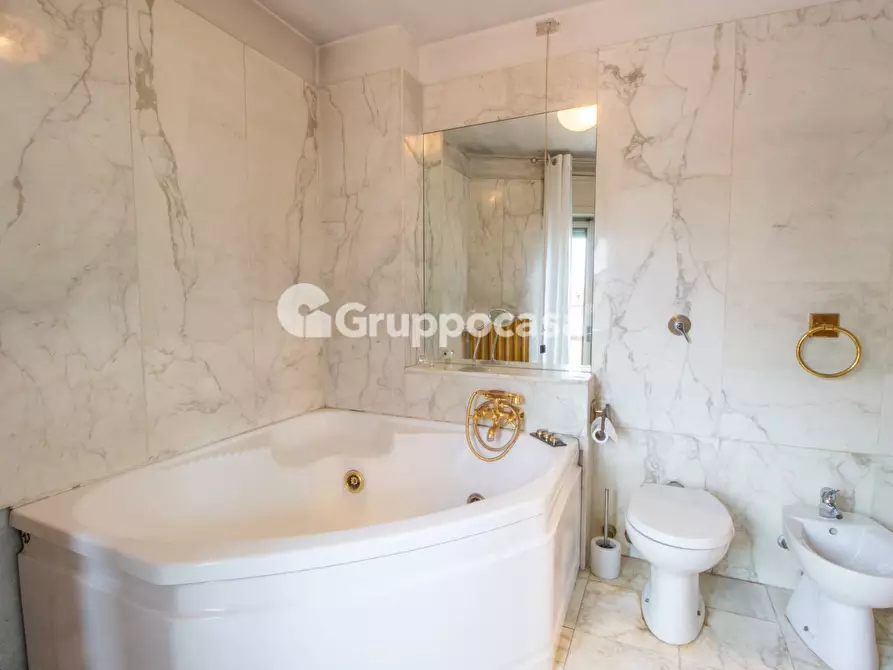 Immagine 19 di Casa indipendente in vendita  in Via G. Marconi 27 a Magenta