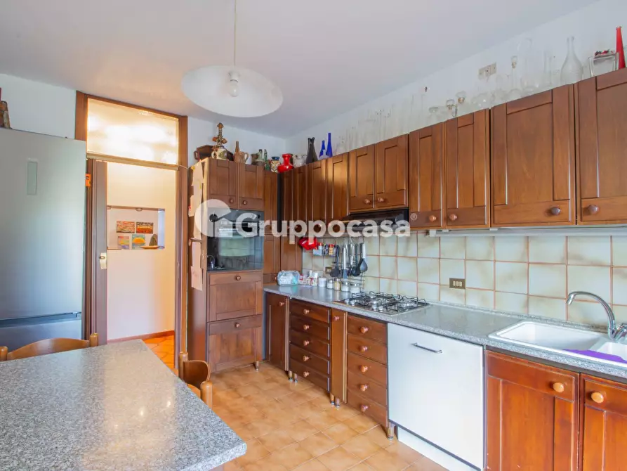 Immagine 8 di Appartamento in vendita  in Via Nenni 2 a Magenta