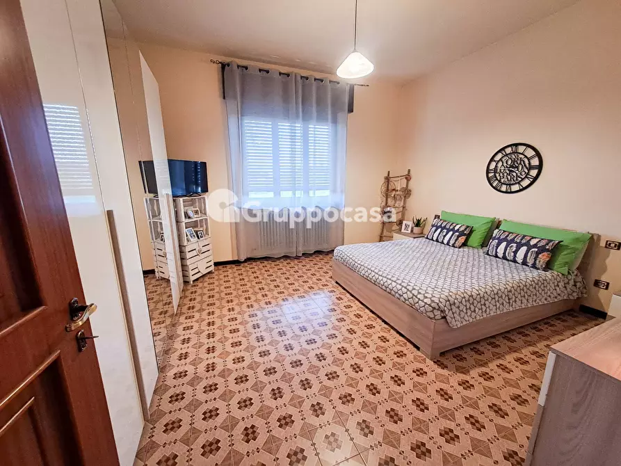 Immagine 26 di Villa in vendita  in Via 2 Giugno 6 a Bernate Ticino