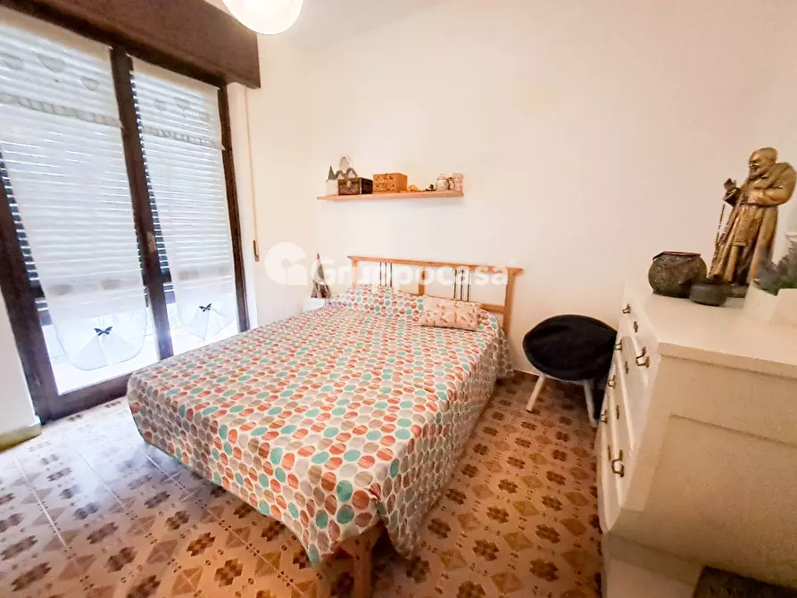 Immagine 29 di Villa in vendita  in Via 2 Giugno 6 a Bernate Ticino