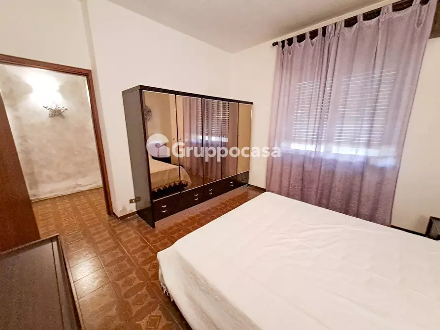 Immagine 42 di Villa in vendita  in Via 2 Giugno 6 a Bernate Ticino