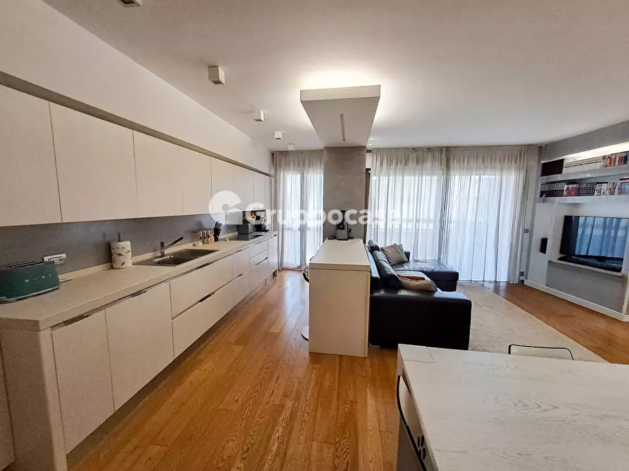 Immagine 6 di Appartamento in vendita  in via F.lli Sanchioli 11 a Magenta