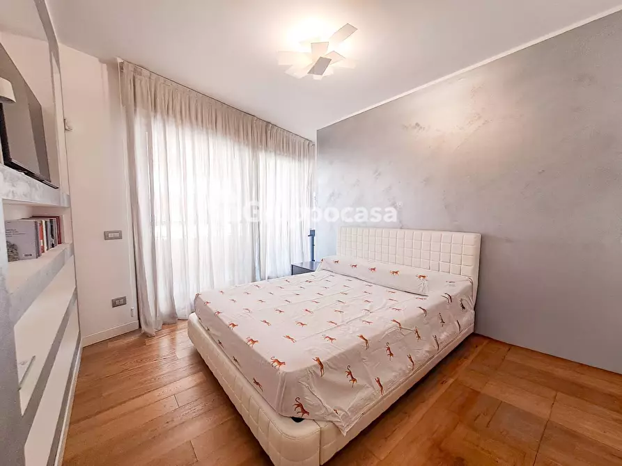 Immagine 11 di Appartamento in vendita  in via F.lli Sanchioli 11 a Magenta