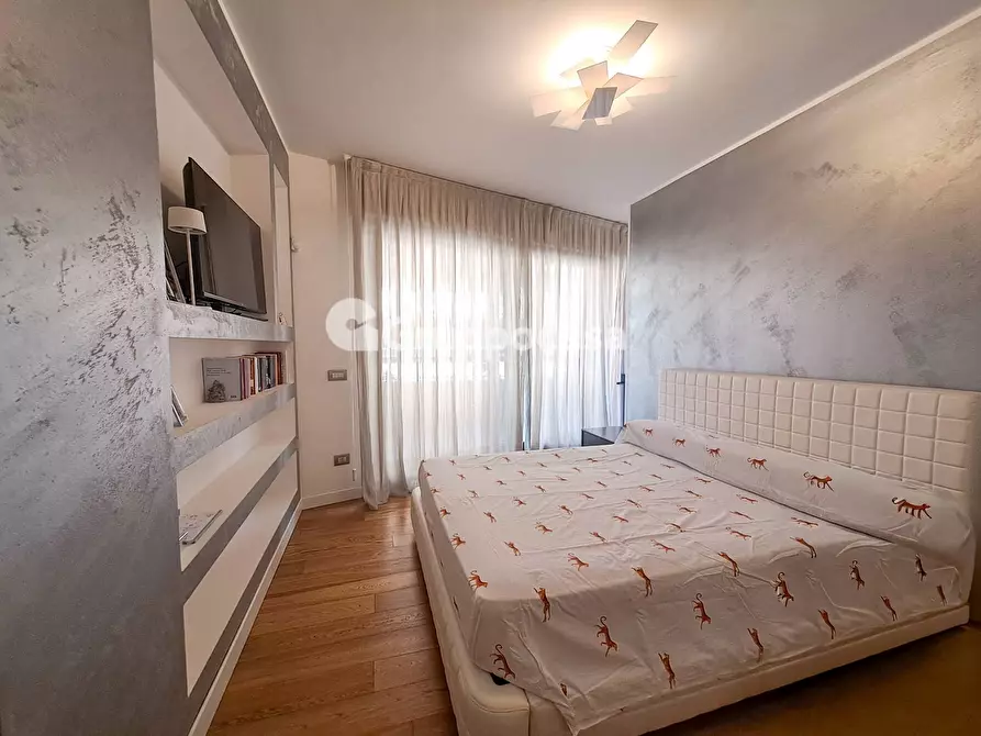 Immagine 12 di Appartamento in vendita  in via F.lli Sanchioli 11 a Magenta