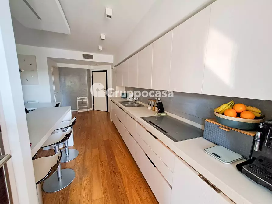 Immagine 7 di Appartamento in vendita  in via F.lli Sanchioli 11 a Magenta