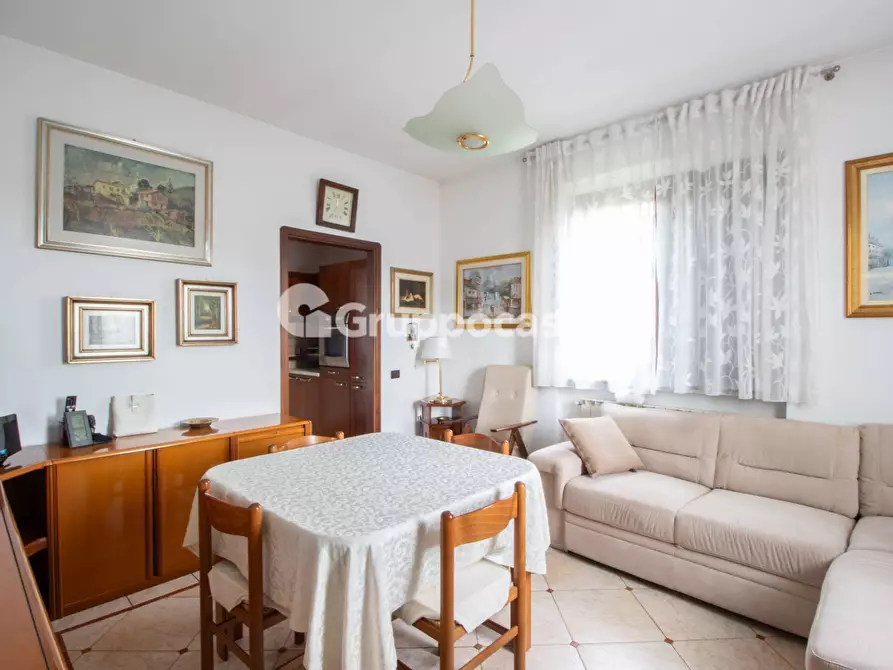 Immagine 11 di Villa in vendita  in Via Don Oldrati 42 a Bernate Ticino