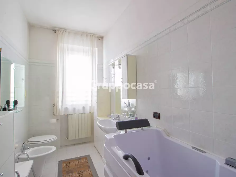 Immagine 24 di Villa in vendita  in Via Don Oldrati 42 a Bernate Ticino