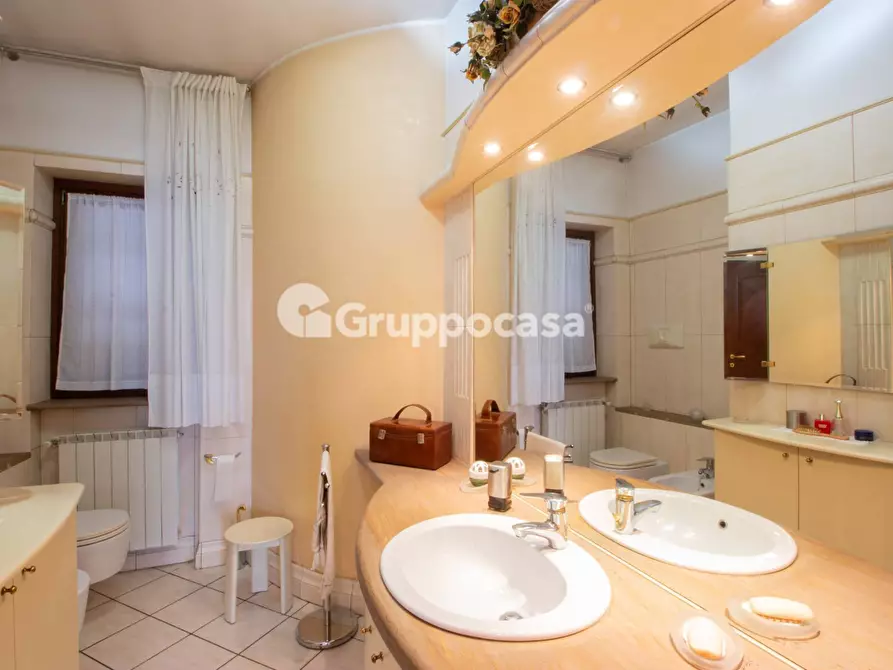 Immagine 20 di Villa in vendita  in Via Don Oldrati 42 a Bernate Ticino