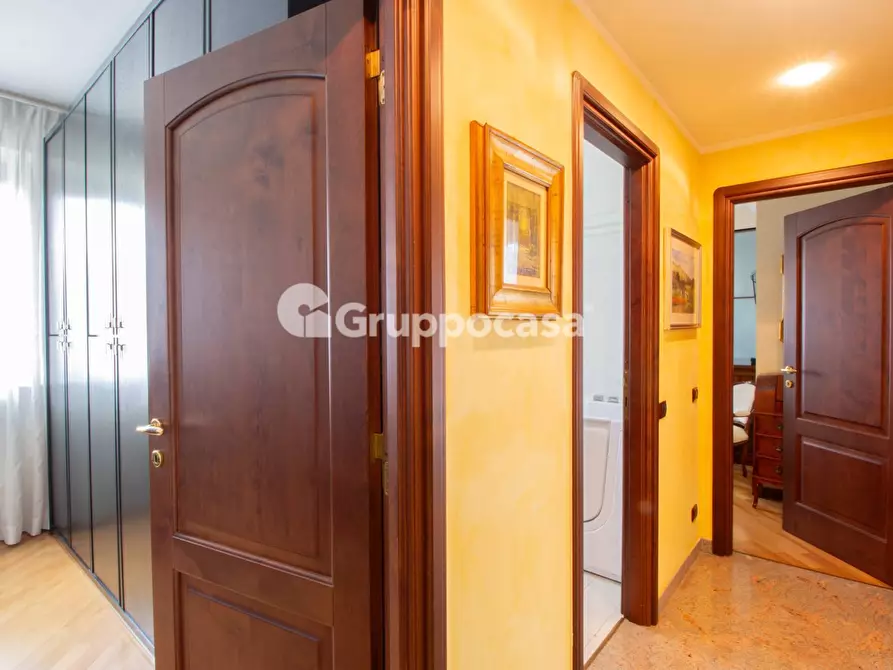 Immagine 23 di Villa in vendita  in Via Don Oldrati 42 a Bernate Ticino