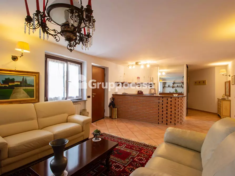 Immagine 30 di Villa in vendita  in Via Don Oldrati 42 a Bernate Ticino