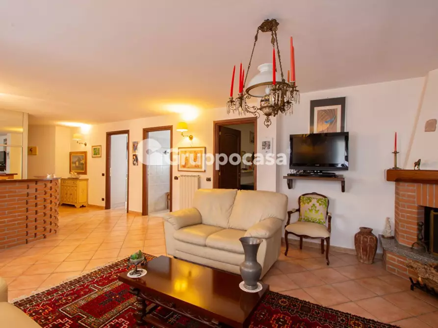 Immagine 31 di Villa in vendita  in Via Don Oldrati 42 a Bernate Ticino