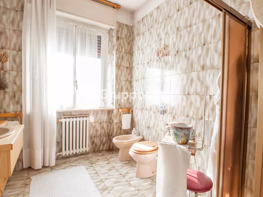 Immagine 18 di Villa in vendita  in Via L. Manara 12 a Magenta