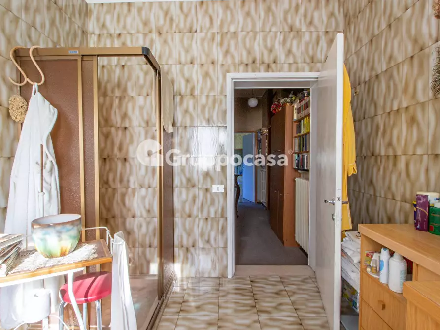 Immagine 19 di Villa in vendita  in Via L. Manara 12 a Magenta