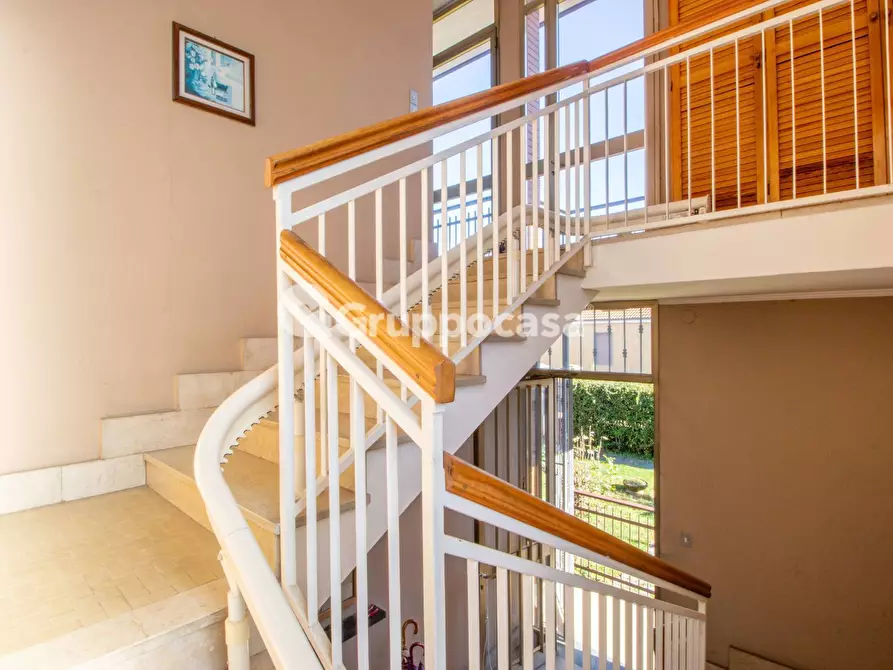 Immagine 22 di Villa in vendita  in Via L. Manara 12 a Magenta