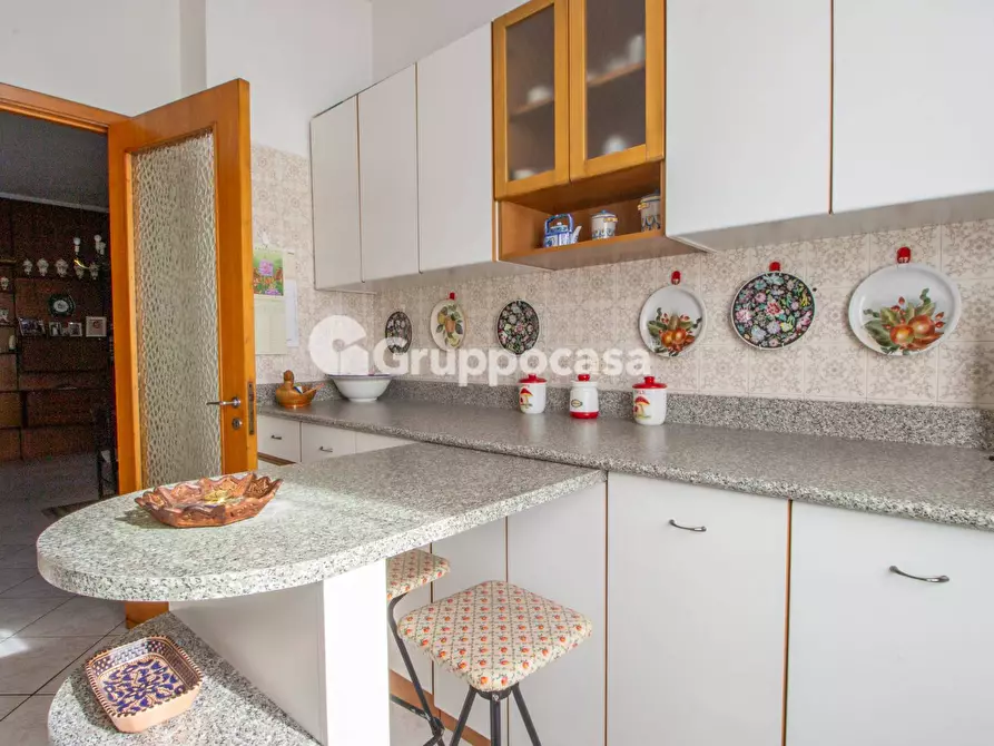 Immagine 29 di Villa in vendita  in Via L. Manara 12 a Magenta