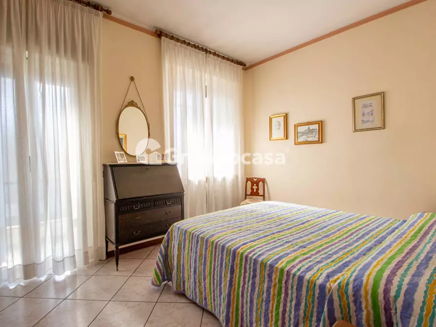 Immagine 32 di Villa in vendita  in Via L. Manara 12 a Magenta