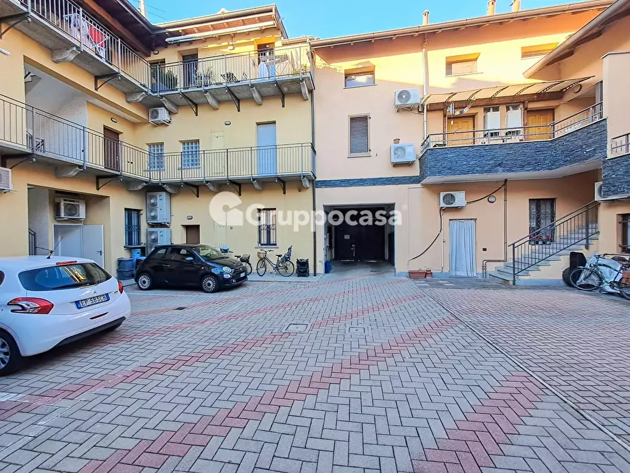 Immagine 18 di Appartamento in vendita  in Via Marcora 6 a Inveruno