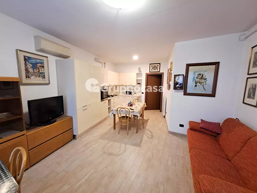 Immagine 4 di Appartamento in vendita  in Via Marcora 6 a Inveruno