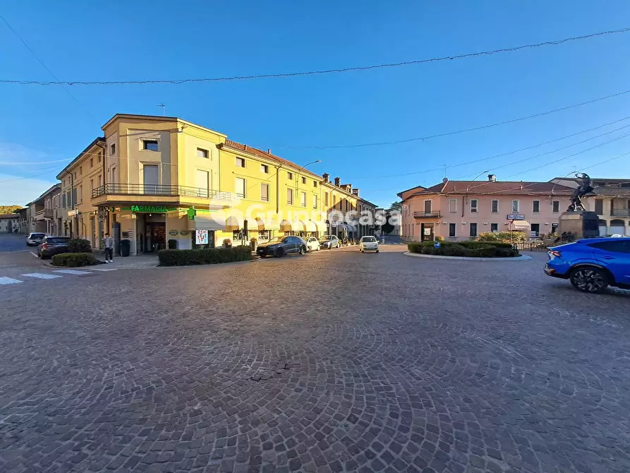 Immagine 19 di Appartamento in vendita  in Via Marcora 6 a Inveruno