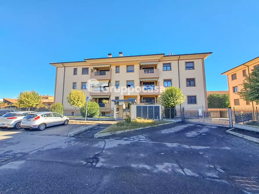 Immagine 30 di Appartamento in vendita  in Via Piave 13 a Magenta