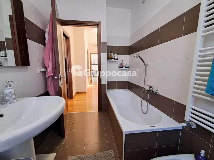 Immagine 26 di Appartamento in vendita  in Via Piave 13 a Magenta