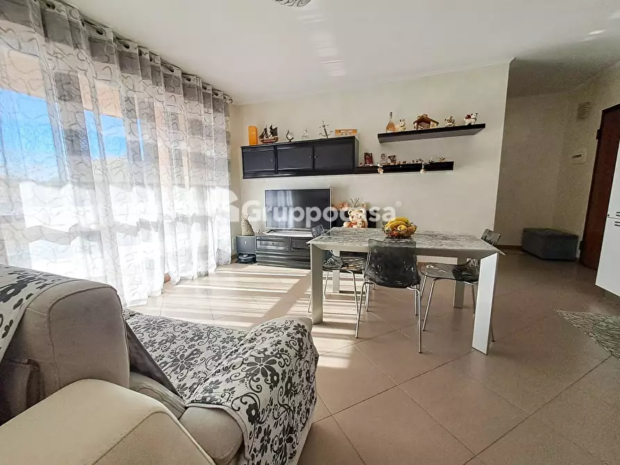 Immagine 9 di Appartamento in vendita  in Via Piave 13 a Magenta