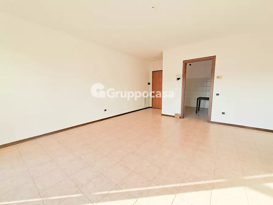Immagine 4 di Appartamento in vendita  in Strada Padana Est 11/B a Magenta