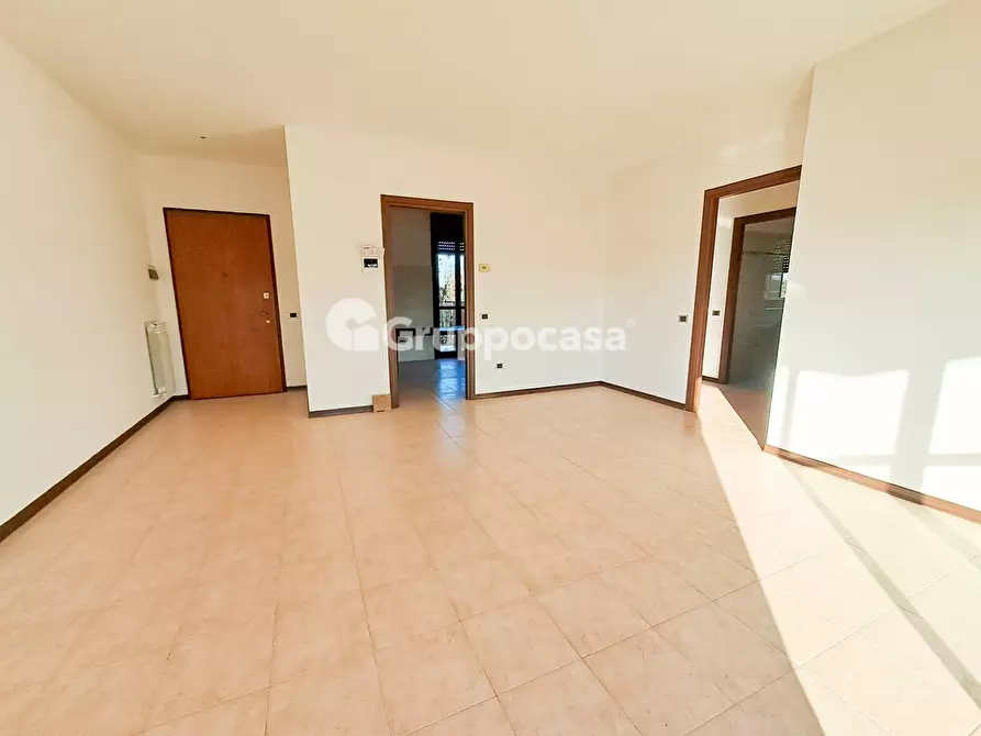 Immagine 3 di Appartamento in vendita  in Strada Padana Est 11/B a Magenta