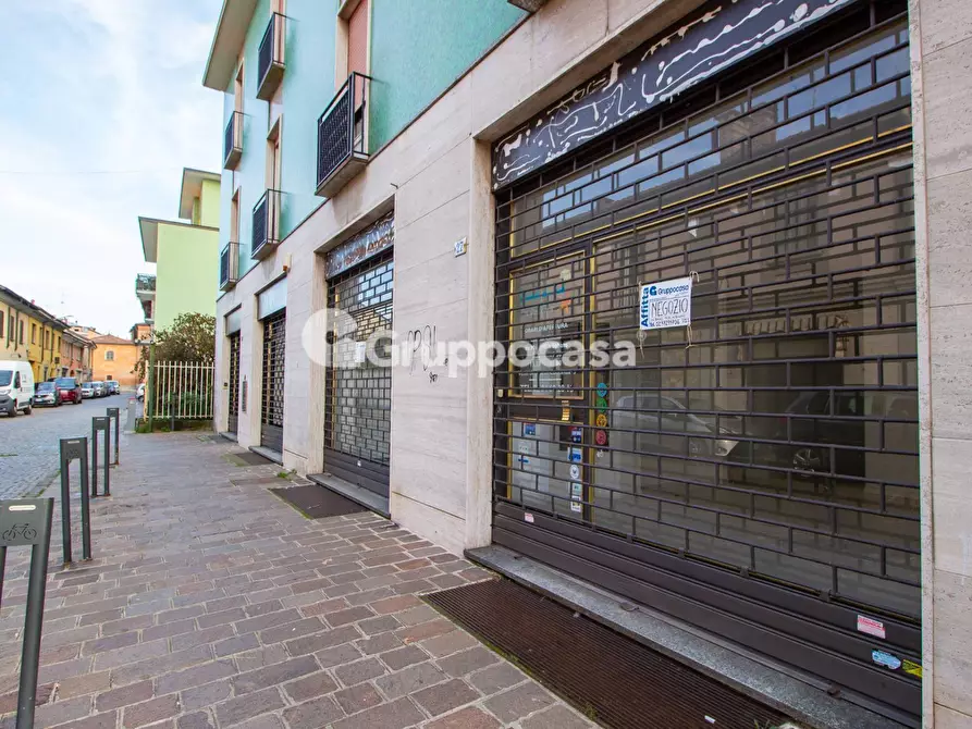 Immagine 13 di Locale commerciale in affitto  in Via Magenta 27 a Abbiategrasso