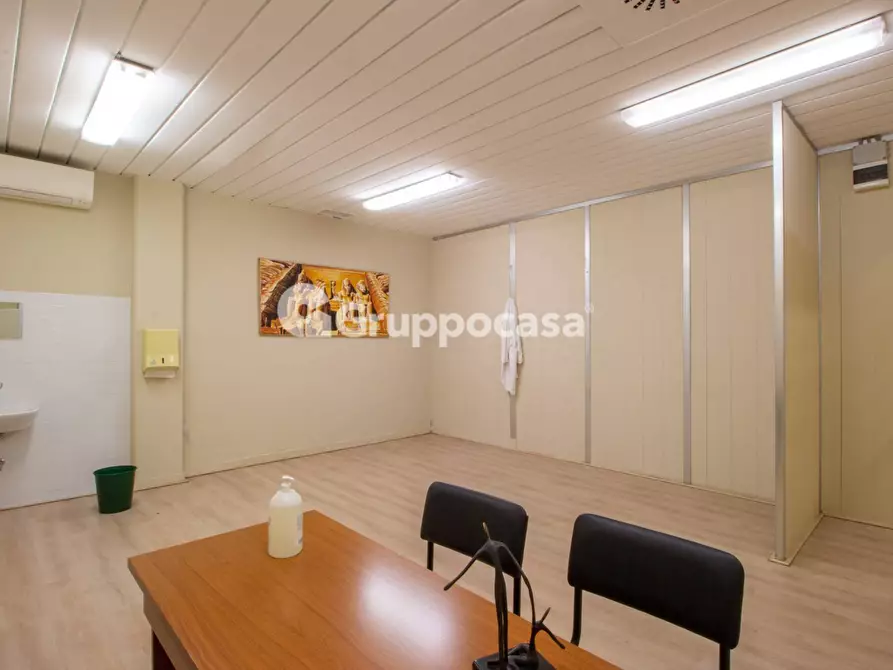 Immagine 16 di Capannone industriale in vendita  in Via Fleming 20 a Bernate Ticino