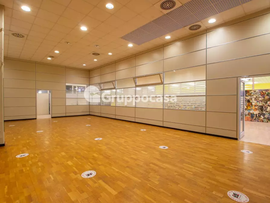 Immagine 6 di Capannone industriale in vendita  in Via Fleming 20 a Bernate Ticino
