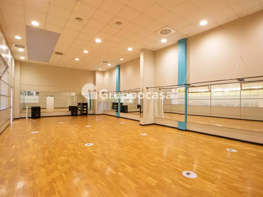 Immagine 8 di Capannone industriale in vendita  in Via Fleming 20 a Bernate Ticino