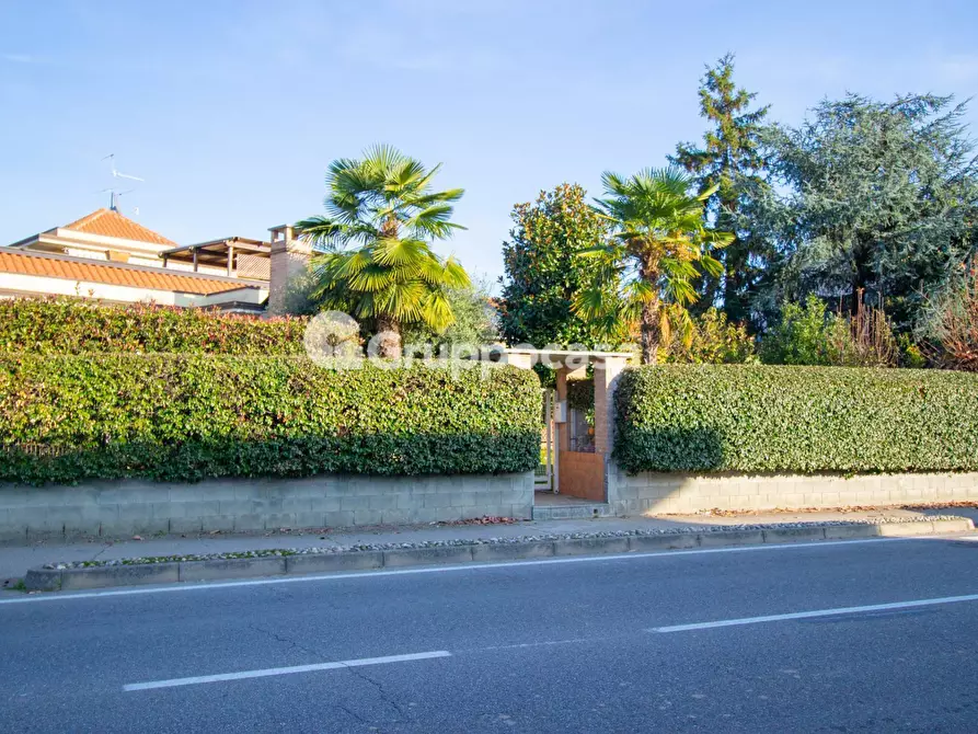 Immagine 29 di Appartamento in vendita  in Strada Per Magenta 20/A a Robecco Sul Naviglio