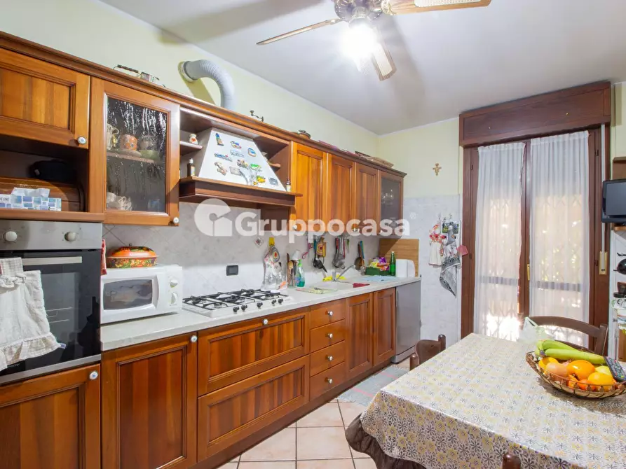 Immagine 8 di Appartamento in vendita  in Strada Per Magenta 20/A a Robecco Sul Naviglio