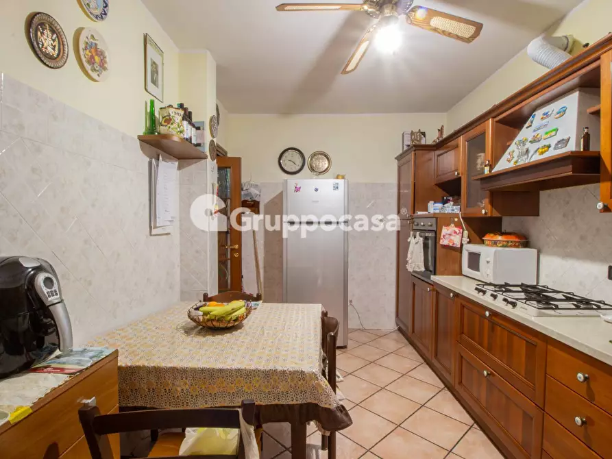 Immagine 9 di Appartamento in vendita  in Strada Per Magenta 20/A a Robecco Sul Naviglio