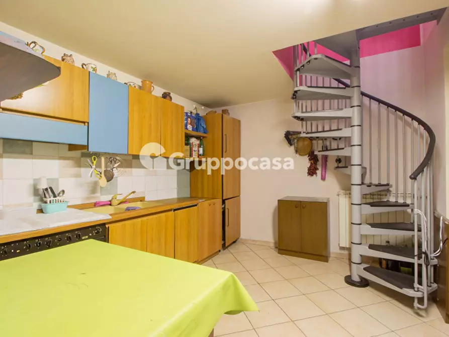 Immagine 17 di Appartamento in vendita  in Strada Per Magenta 20/A a Robecco Sul Naviglio