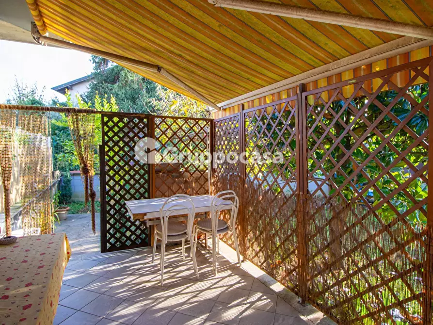 Immagine 22 di Appartamento in vendita  in Strada Per Magenta 20/A a Robecco Sul Naviglio