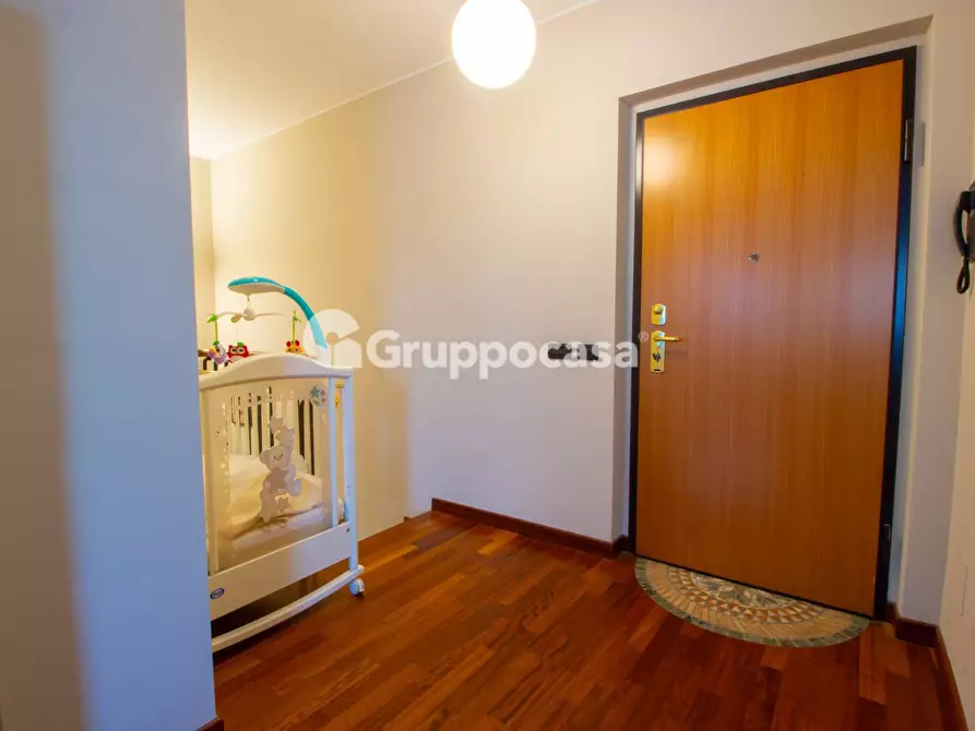 Immagine 21 di Appartamento in vendita  in Via Girotti 39 a Bernate Ticino