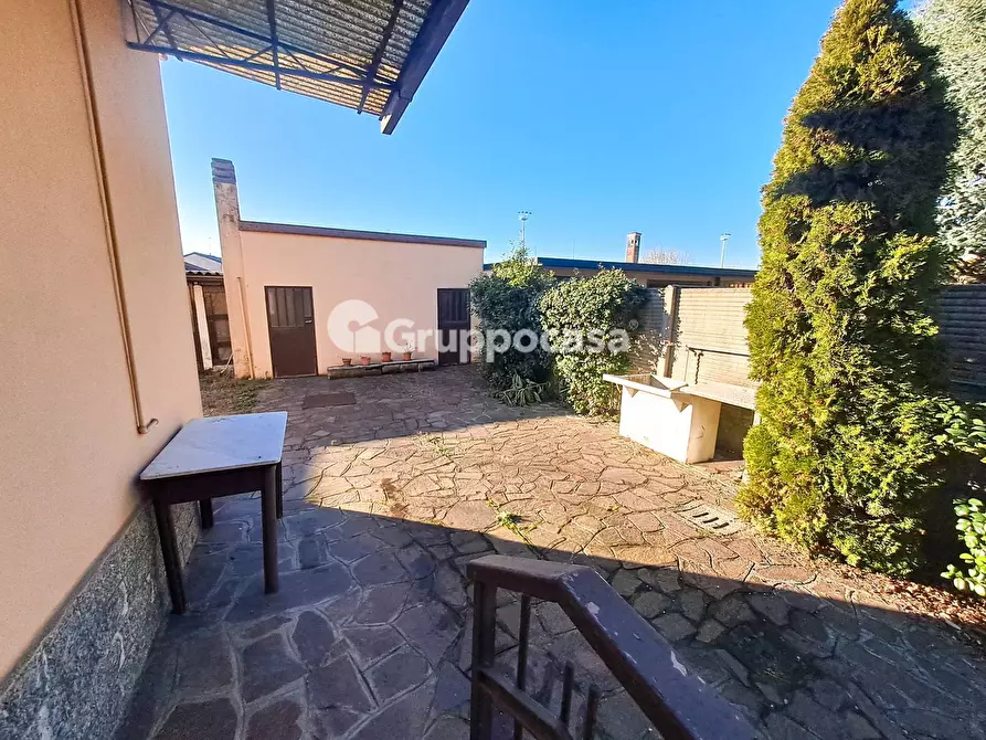 Immagine 20 di Villa in vendita  in Via Villoresi 14 a Bernate Ticino