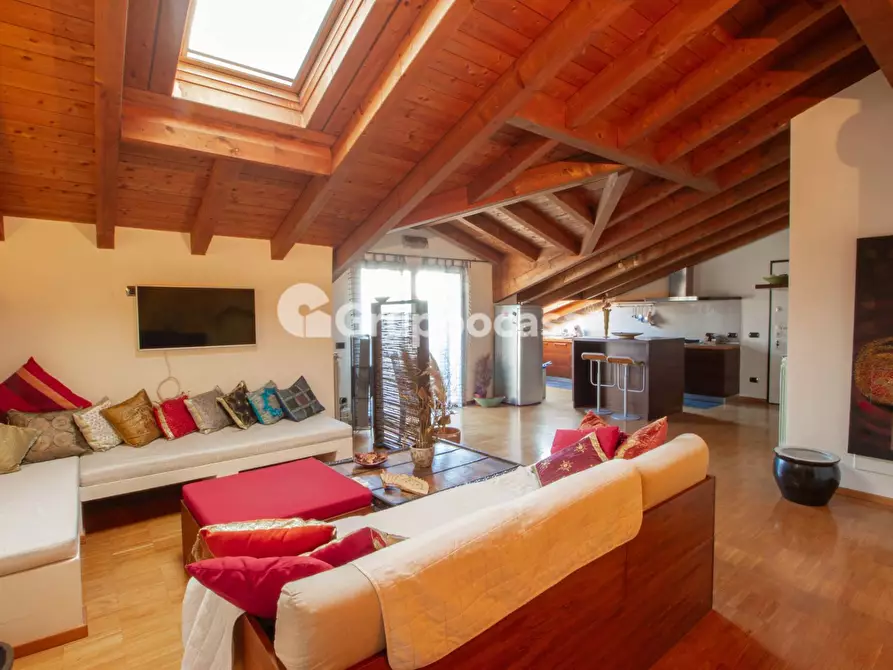 Immagine 3 di Appartamento in vendita  in Via Pio X 5 a Corbetta