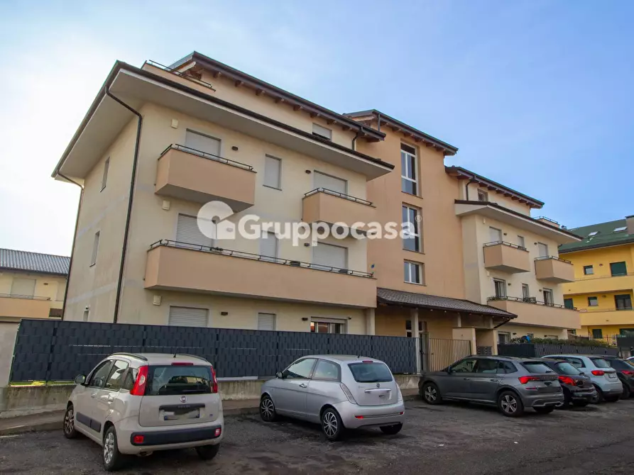 Immagine 1 di Appartamento in vendita  in Via Olivelli 15 a Magenta