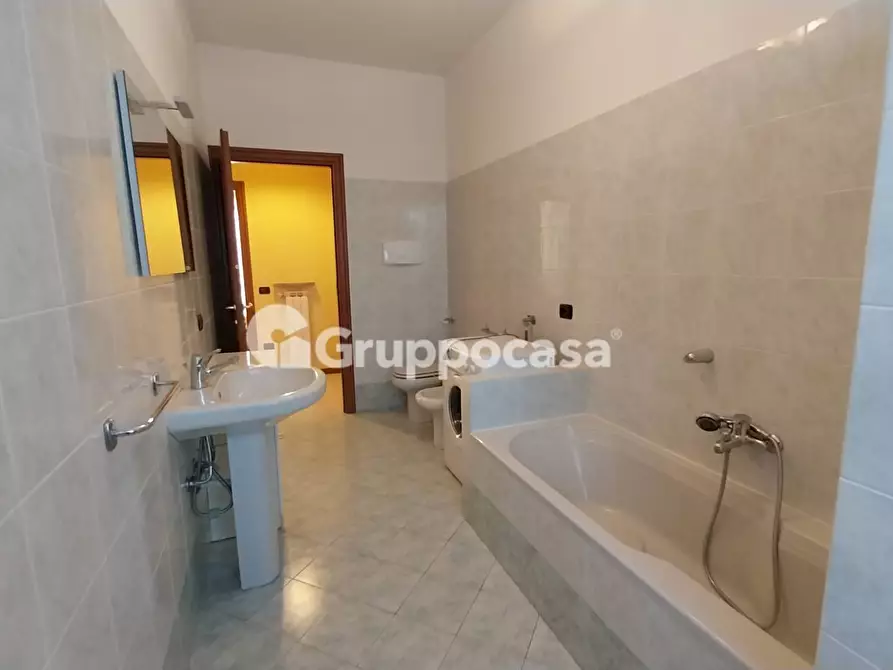 Immagine 16 di Appartamento in affitto  in Via Cattaneo 39 a Magenta