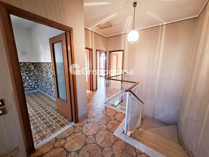 Immagine 11 di Villa in vendita  in Via Forlanini 2 a Bernate Ticino