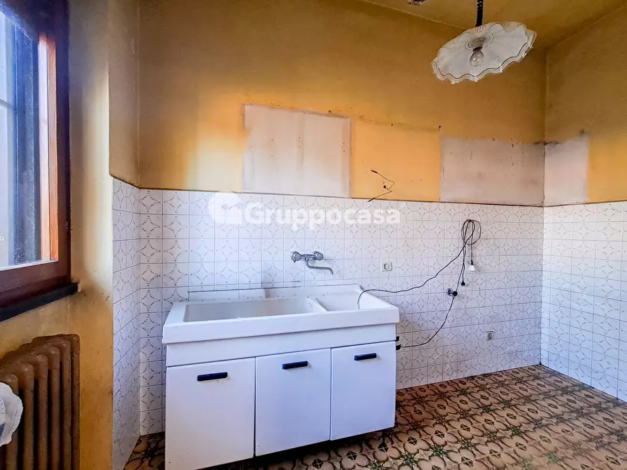 Immagine 15 di Villa in vendita  in Via Forlanini 2 a Bernate Ticino