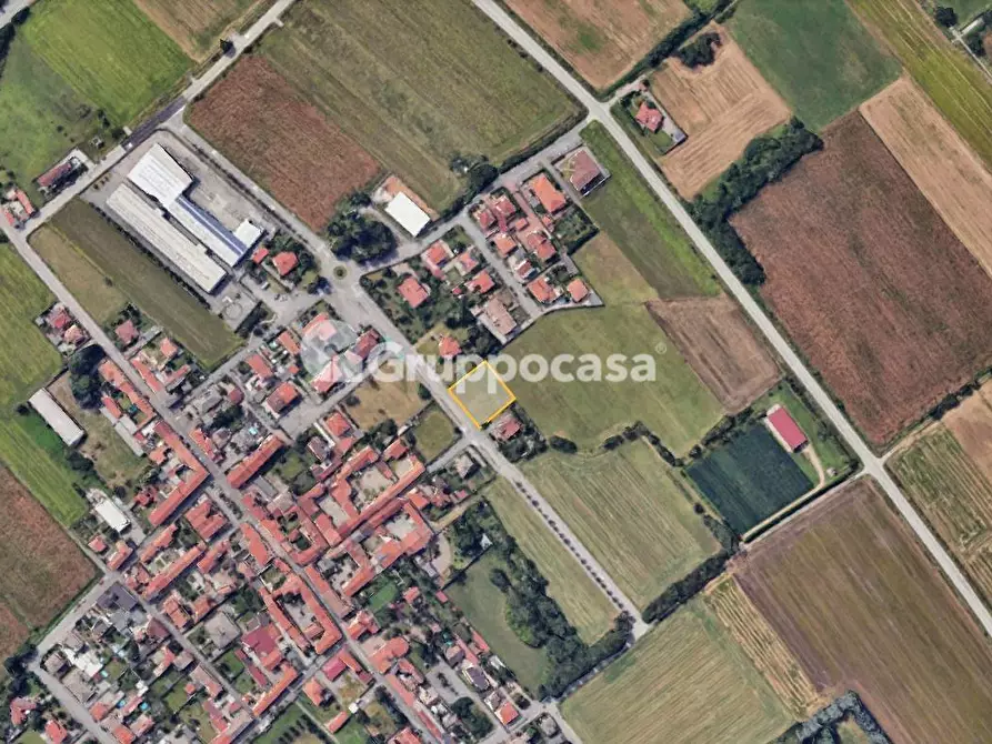 Immagine 2 di Terreno residenziale in vendita  in Via A. Moro a Bernate Ticino