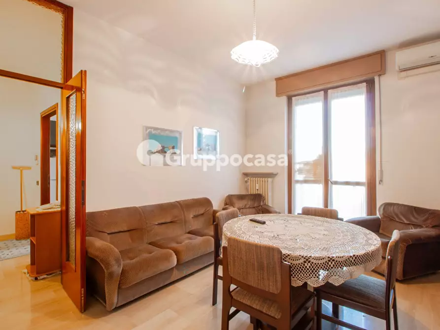 Immagine 4 di Appartamento in vendita  in via cavour 22 a Magenta