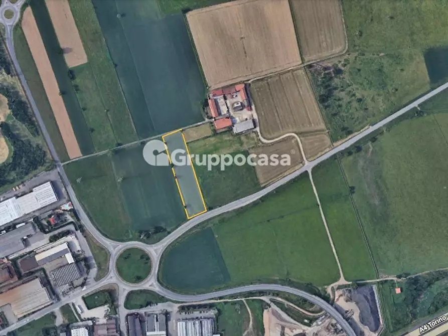 Immagine 2 di Terreno agricolo in vendita  in Via Valigio a Bernate Ticino