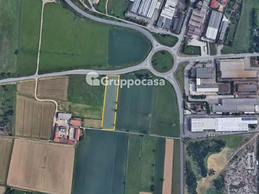 Immagine 6 di Terreno agricolo in vendita  in Via Valigio a Bernate Ticino