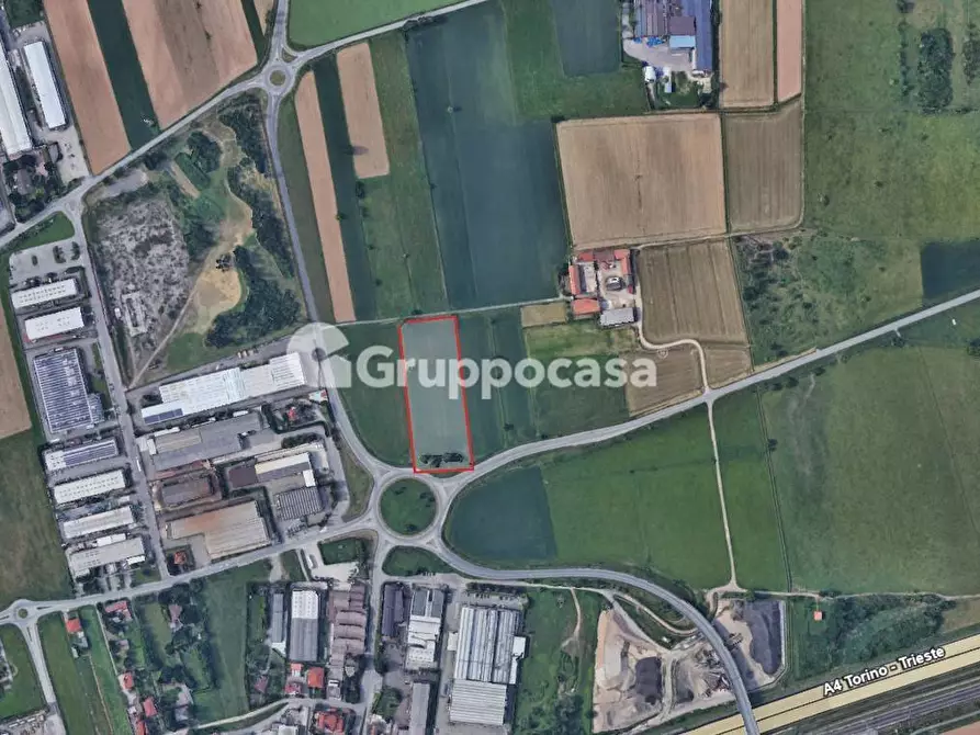 Immagine 6 di Terreno agricolo in vendita  in Via Valigio a Bernate Ticino