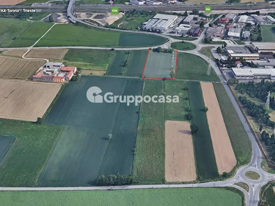 Immagine 7 di Terreno agricolo in vendita  in Via Valigio a Bernate Ticino